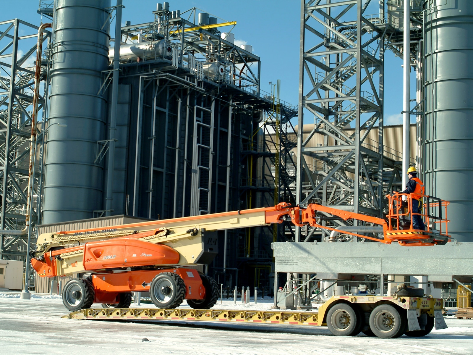 jlg 1250ajp articulating boom lift application