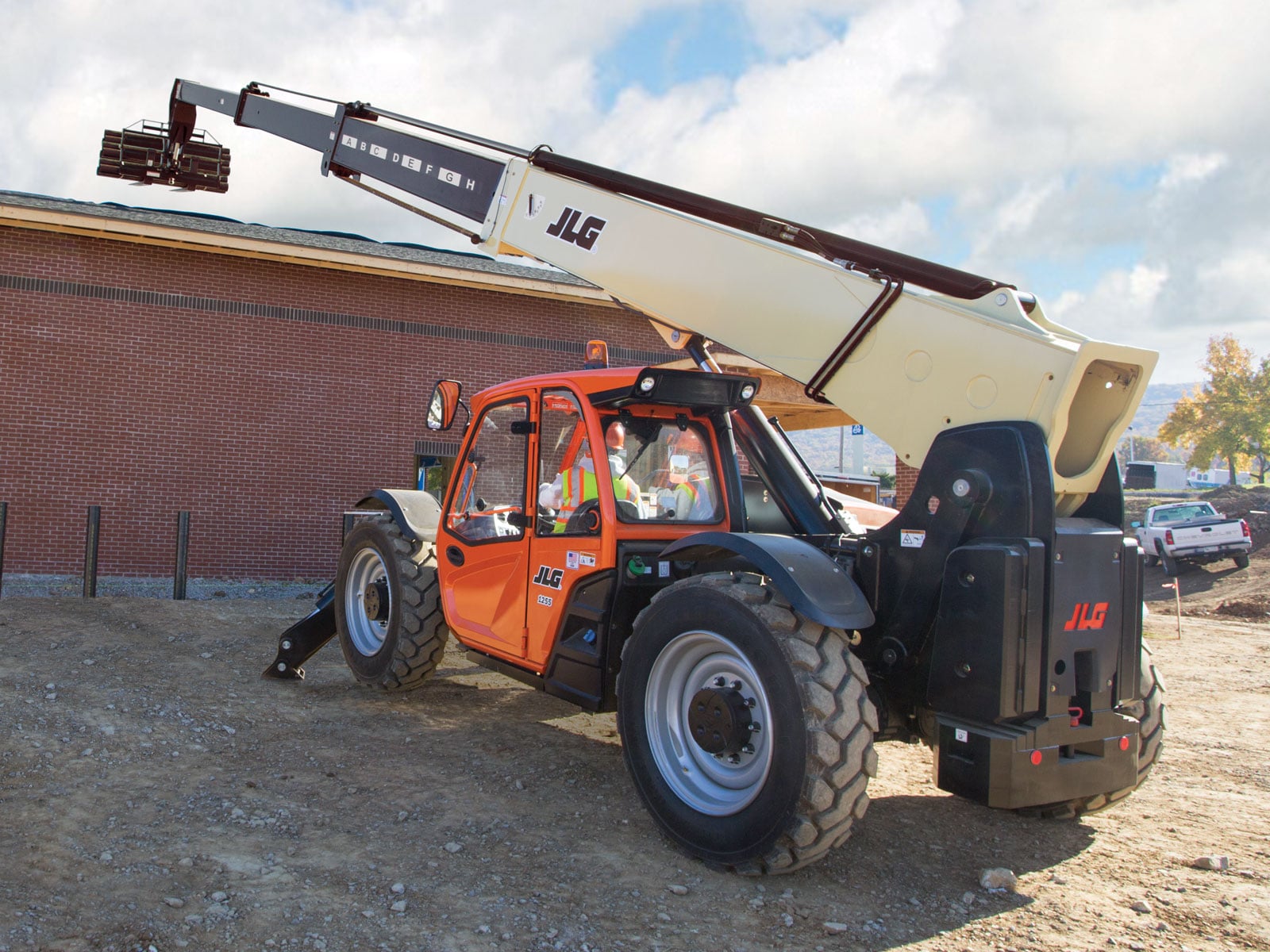 jlg 1255 telehandler application