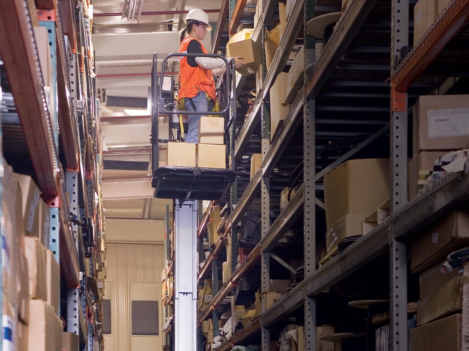 jlg 20msp driveable stock picker warehouse application