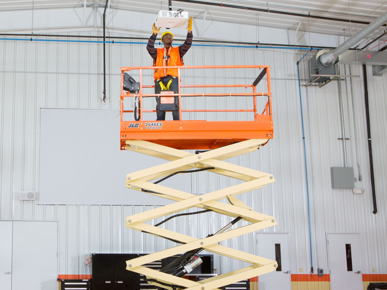 jlg 2646es electric scissor lift maintenance application