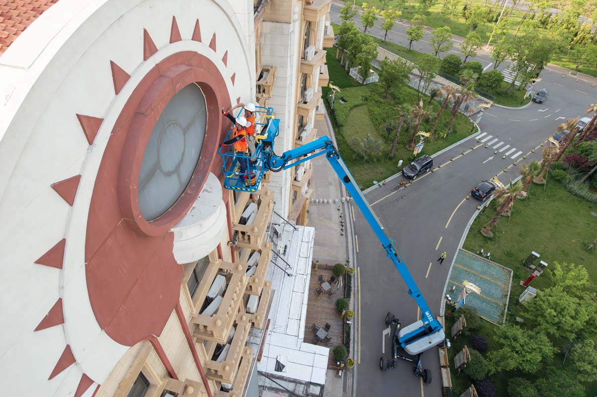 genie sx-105 xc telescopic boom lift application