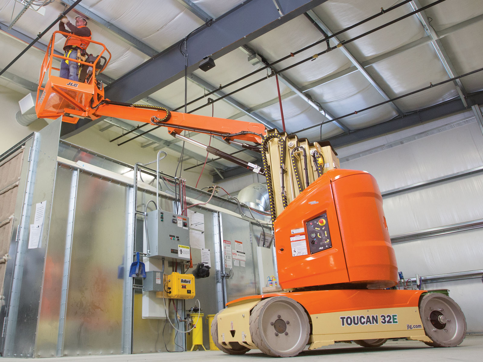 jlg 32e toucan mast boom lift maintenance application