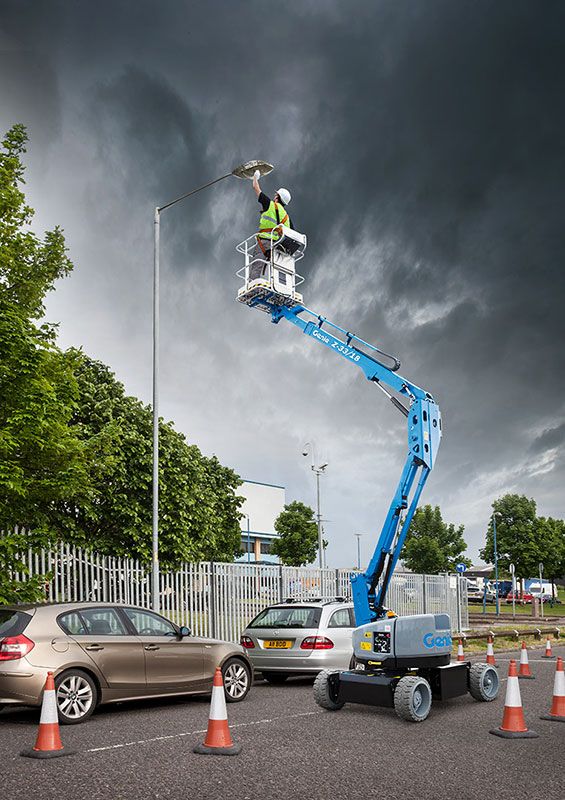 genie z-33/18 articulating boom lift outdoor application
