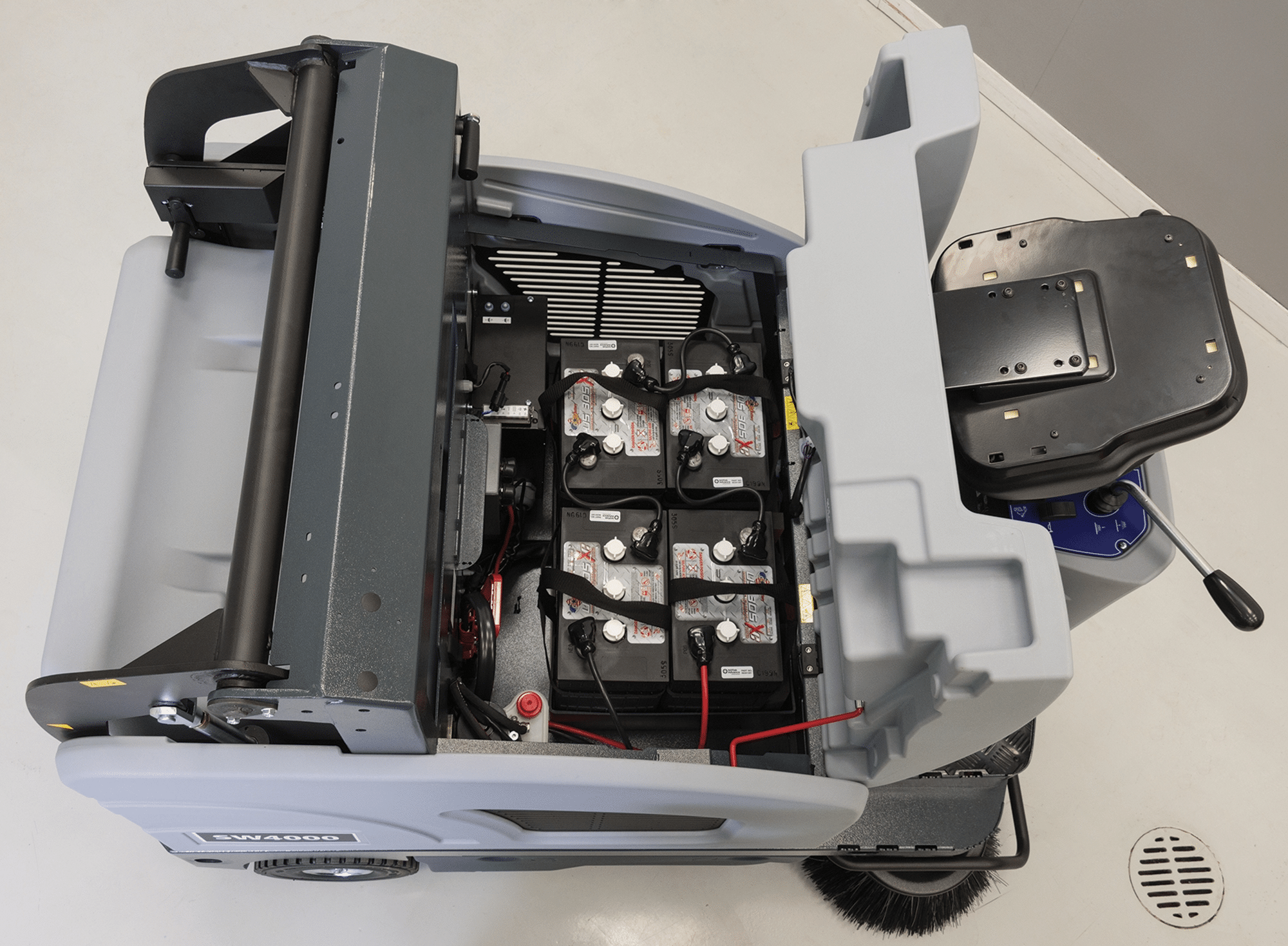 nilfisk sw4000 rider sweeper