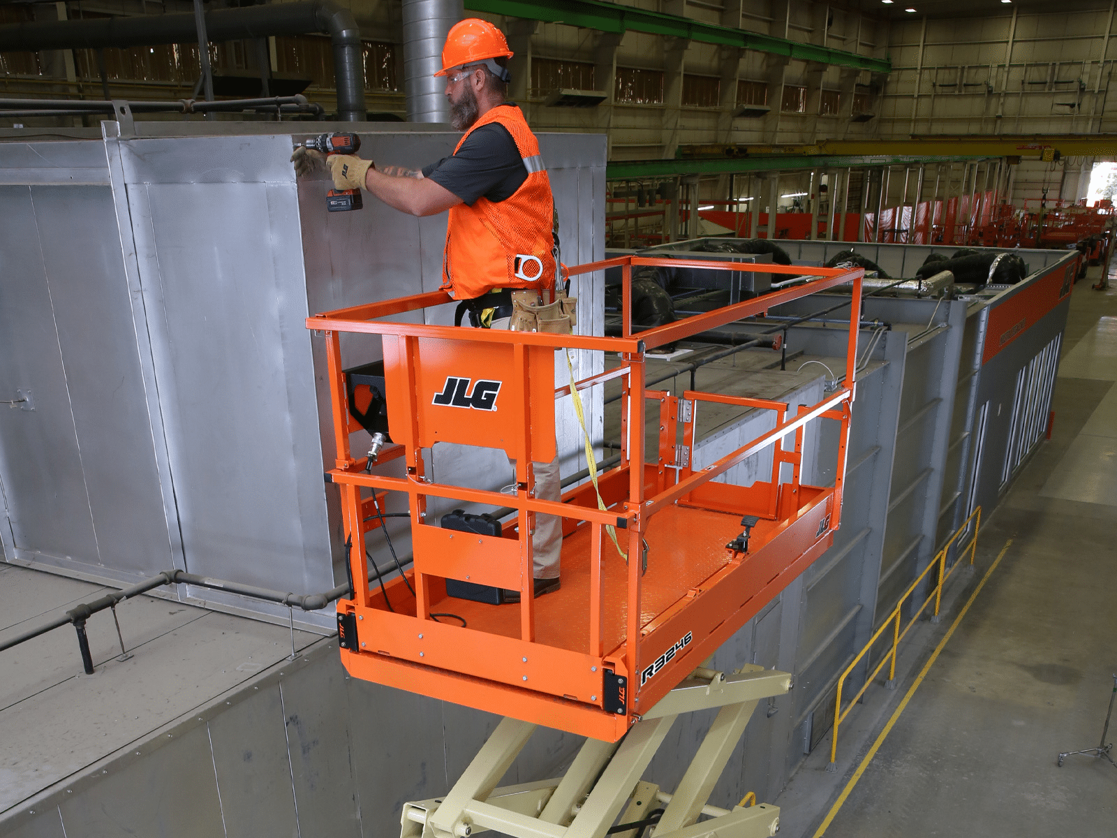 jlg r3246 electric scissor lift application