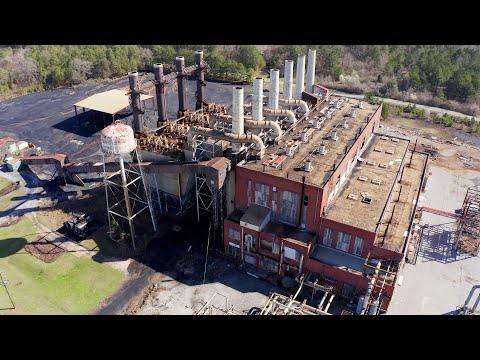 Exploring WWII Power Plants Abandoned Decades Apart - Amazing Contrast in Decay!
