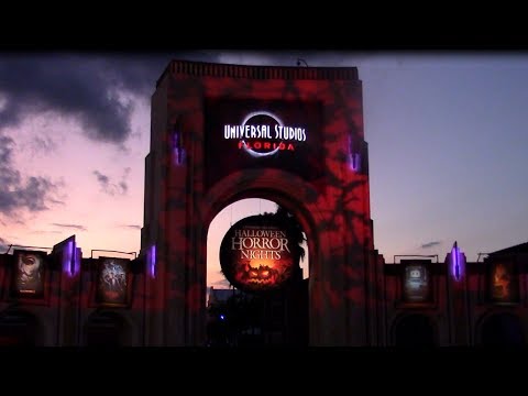 Halloween Horror Nights 2018 Orlando | HHN 28 tour and review