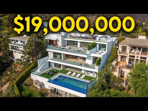 Inside a $19,000,000 Los Angeles Modern Mansion with Amazing Ocean Views