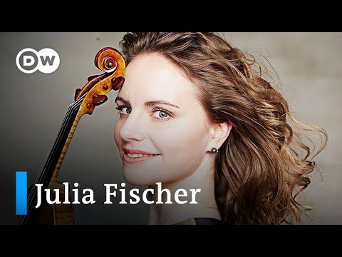 Julia Fischer: Portrait of an extraordinary and versatile violinist