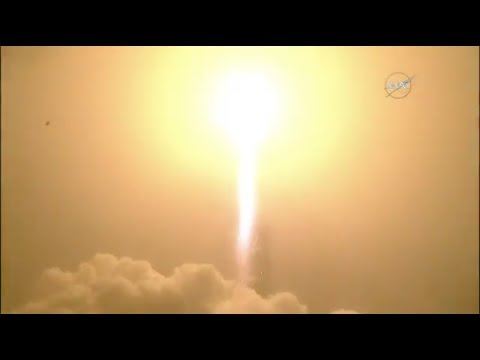 NASA Launches InSight to Mars (part 1)