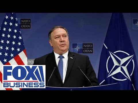 Pompeo delivers remarks at State Department