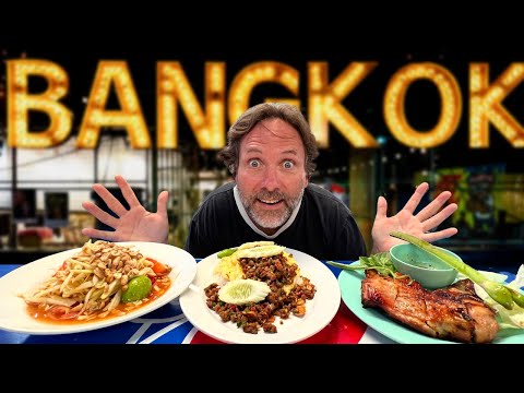 STREET FOOD Heaven in THAILAND  Bangkok Night Market