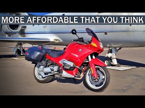 The BMW R1100RS is an amazing 90s Sport Touring Motorcycle that is Forgotten.