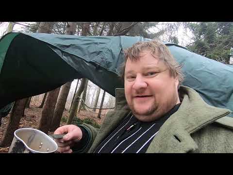 Three Winter Days under a Tarp - in Wind, Cold and Mud
