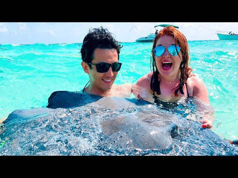 We swam with Stingrays in Grand Cayman! | Disney Cruise Line Vlog | Disney Magic | May 2018